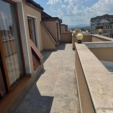 Luxury * Kazanlŭk